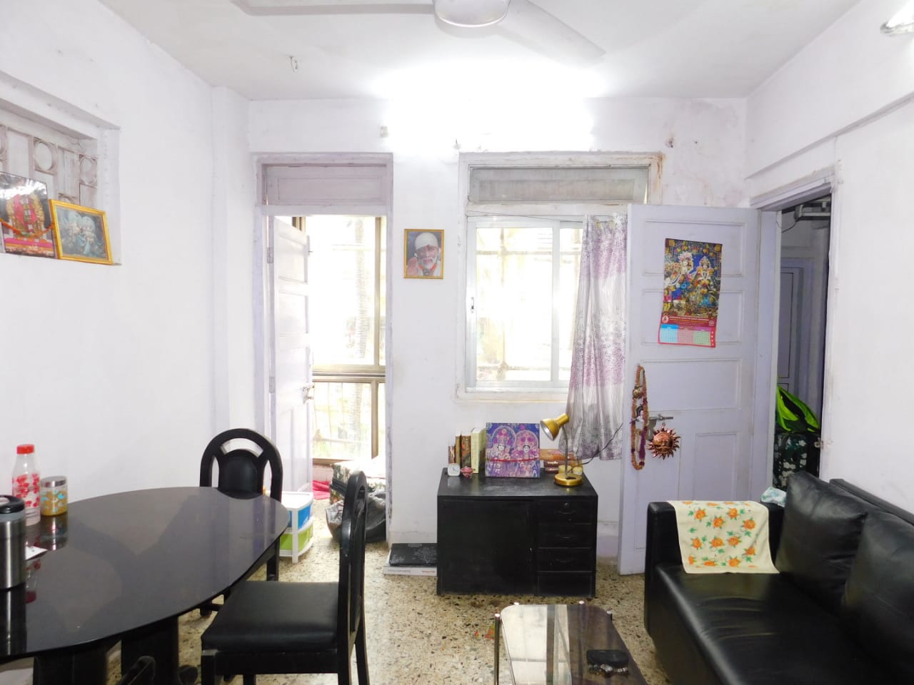 1 BHK Semi Furnished in Diamond Link , Bandra West